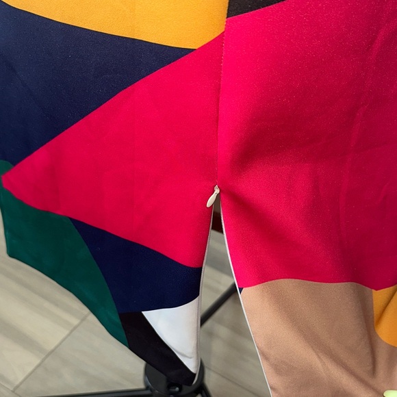 🤫 2 ELOQUII Skirts, size 18. Vibrant Pink/Fushia and Multi Colored Pencil Skirts - Picture 10 of 10